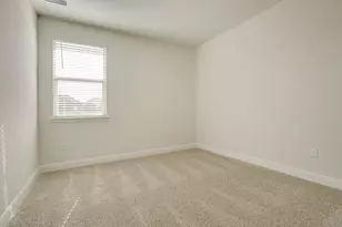 17900 Nepi Dr, Pflugerville, TX 78660 - Photo 13