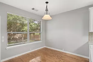 10724 Thoroughbred Dr, Austin, TX 78748 - Photo 13