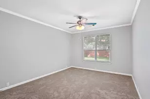 10724 Thoroughbred Dr, Austin, TX 78748 - Photo 15
