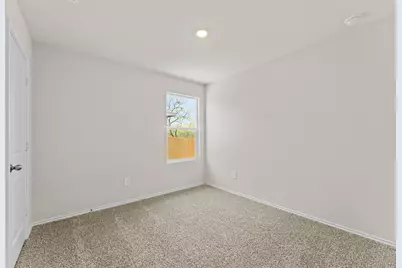 304 Wild Goose Drive, Luling, TX 78648 - Photo 7