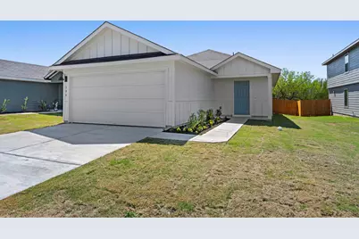 304 Wild Goose Drive, Luling, TX 78648 - Photo 1