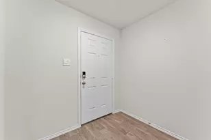 304 Wild Goose Dr, Luling, TX 78648 - Photo 3