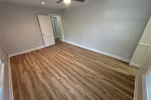 807 Bouldin Ave, Austin, TX 78704 - Photo 9