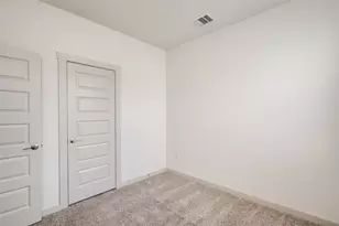 8004 Linnie Ln, Austin, TX 78724 - Photo 15