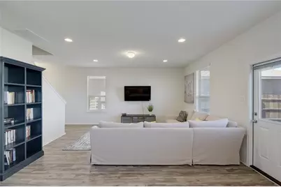 218 Cascata Way, Liberty Hill, TX 78642 - Photo 5