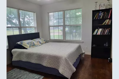 1308 Murray Avenue, Rockdale, TX 76567 - Photo 5