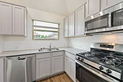 1228 Matt Lane, Round Rock, TX 78665 - Photo 5