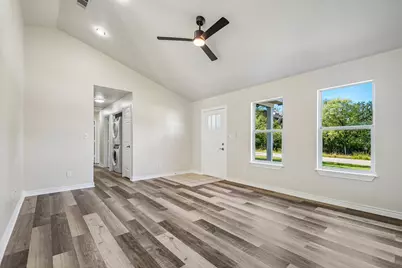 164 Southwood Drive, Granite Shoals, TX 78654 - Photo 5