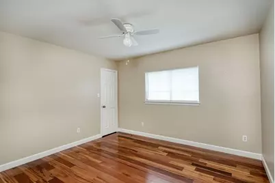 11412 Kingsgate Drive, Austin, TX 78748 - Photo 9