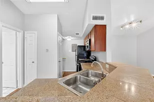6804 N Capital Of Texas Hwy, Austin, TX 78731 - Photo 11