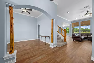 140 N Encino Crossing, Liberty Hill, TX 78642 - Photo 7
