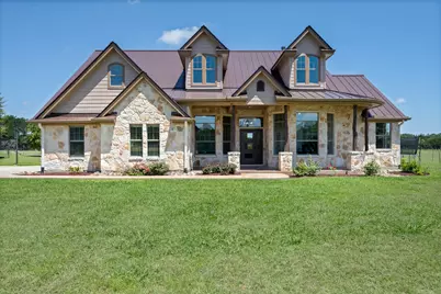 140 N Encino Crossing, Liberty Hill, TX 78642 - Photo 3