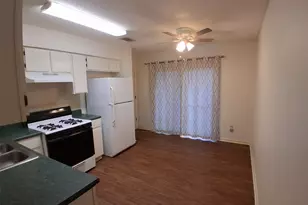 6807 Colony Loop Dr, Austin, TX 78724 - Photo 3