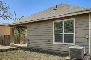 11017 Roderick Lawson Ln, Austin, TX 78754 - Photo 27