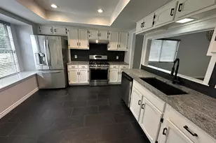 9217 Singing Quail Dr, Austin, TX 78758 - Photo 11