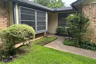 9217 Singing Quail Dr, Austin, TX 78758 - Photo 3
