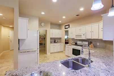 3301 Spumanti Lane, Leander, TX 78641 - Photo 11