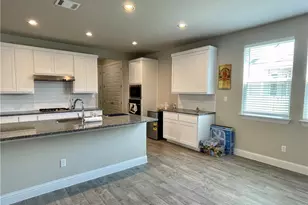 148 Riverhill Dr, Georgetown, TX 78626 - Photo 3
