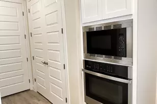 148 Riverhill Dr, Georgetown, TX 78628 - Photo 1