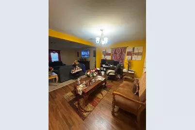 318 Carrington Street, Hutto, TX 78634 - Photo 3