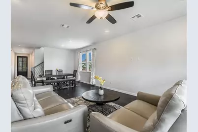 512 Voyage Trace, Leander, TX 78641 - Photo 17