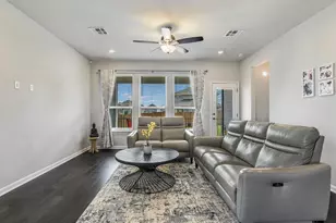 512 Voyage Trce, Leander, TX 78641 - Photo 9