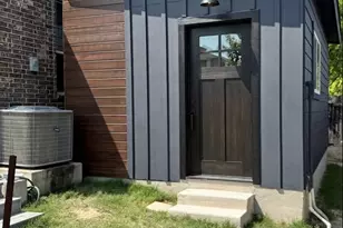 11017 Kirkoswald Rd, Austin, TX 78754 - Photo 15