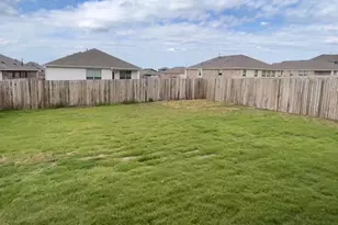 144 Falkland St, Hutto, TX 78634 - Photo 35