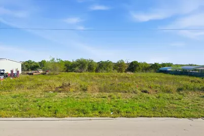 299 Wright Drive, Cedar Creek, TX 78612 - Photo 5