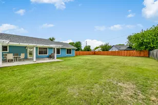 50401 Indian Creek Dr, Georgetown, TX 78626 - Photo 17