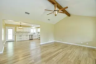 50401 Indian Creek Dr, Georgetown, TX 78626 - Photo 3