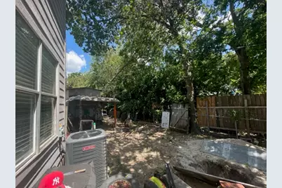 1605 Pleasant Cove, Austin, TX 78754 - Photo 17