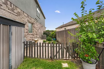 832 Mallow Road, Leander, TX 78641 - Photo 33