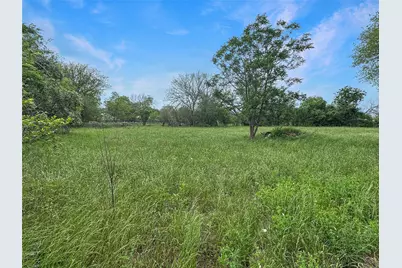 1314 Farm Street, Bastrop, TX 78602 - Photo 7
