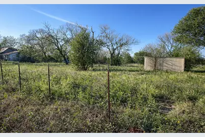 1314 Farm Street, Bastrop, TX 78602 - Photo 3