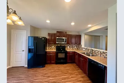 2319 McCombs Street, Georgetown, TX 78626 - Photo 5