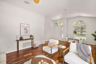 4400 Destinys Gate Dr, Austin, TX 78727 - Photo 5