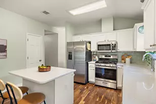 4400 Destinys Gate Dr, Austin, TX 78727 - Photo 13
