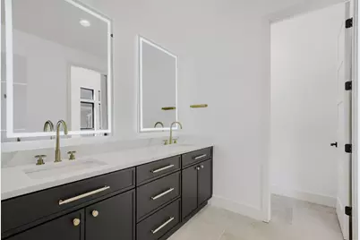 504 District Lane, Lago Vista, TX 78645 - Photo 15
