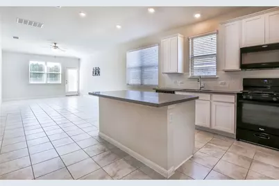 637 Gabrielle Anne Drive, Leander, TX 78641 - Photo 3