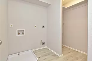 15708 Opal Fire Dr, Austin, TX 78728 - Photo 27