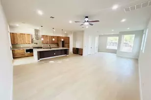 4324 Airport Blvd, Austin, TX 78722 - Photo 3