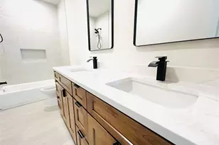 4324 Airport Blvd, Austin, TX 78722 - Photo 15