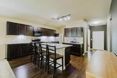 184 Voss Street, Kyle, TX 78640 - Photo 9