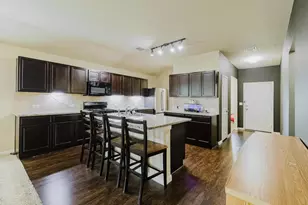 184 Voss St, Kyle, TX 78640 - Photo 9