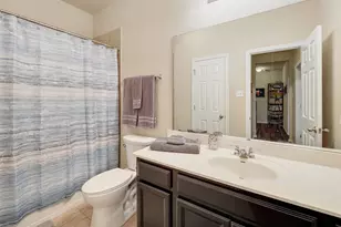 2105 Town Centre Dr, Round Rock, TX 78664 - Photo 21