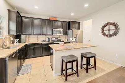 2105 Town Centre Drive #48, Round Rock, TX 78664 - Photo 9