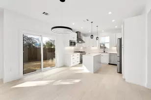 1500 Sylvan Glade, Austin, TX 78745 - Photo 7