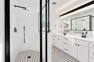 1500 Sylvan Glade, Austin, TX 78745 - Photo 15