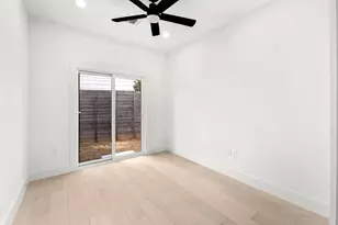 1500 Sylvan Glade, Austin, TX 78745 - Photo 21